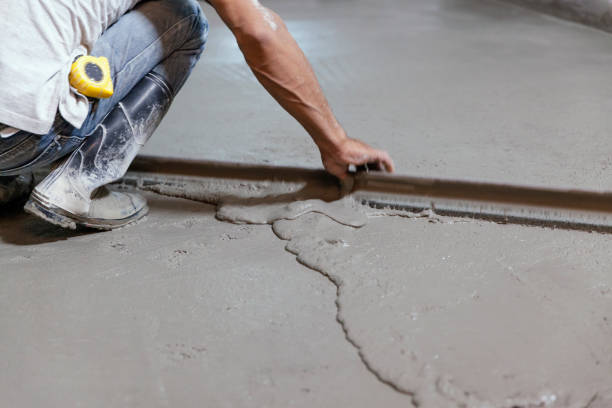 Best Concrete Flooring Contractor  in Plymouth, WI
